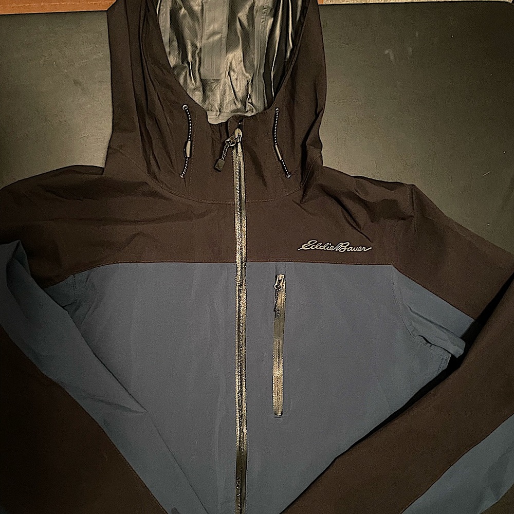 Eddie Bauer mens rain jacket